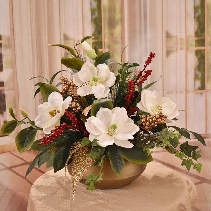 (image for) White Magnolia and Berry Winter Centerpiece CR1624 TEXT_CLOSE_WINDOW